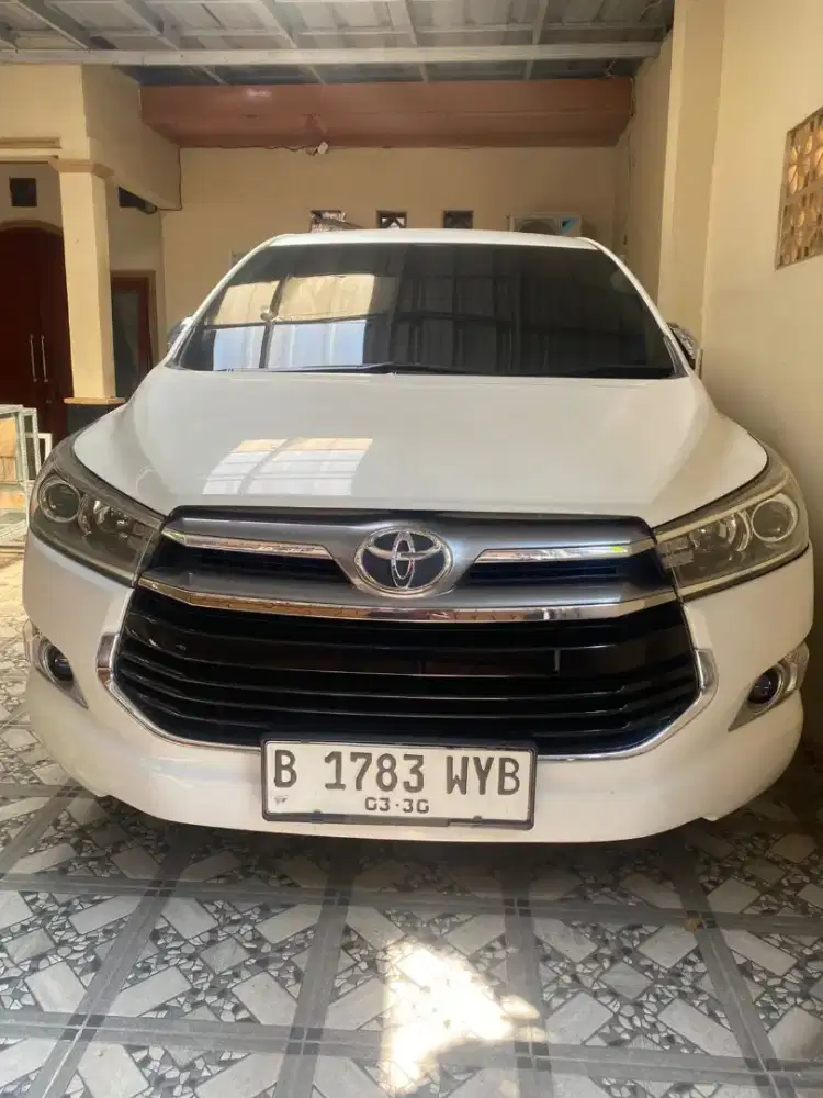 Toyota Innova Q Bensin Matic 2016 Putih