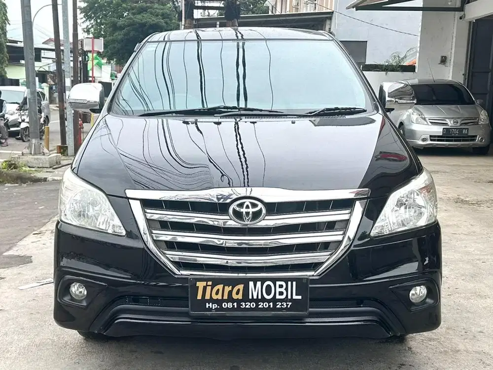 Toyota Kijang Innova 2.5 G Solar Automatic Th 2015