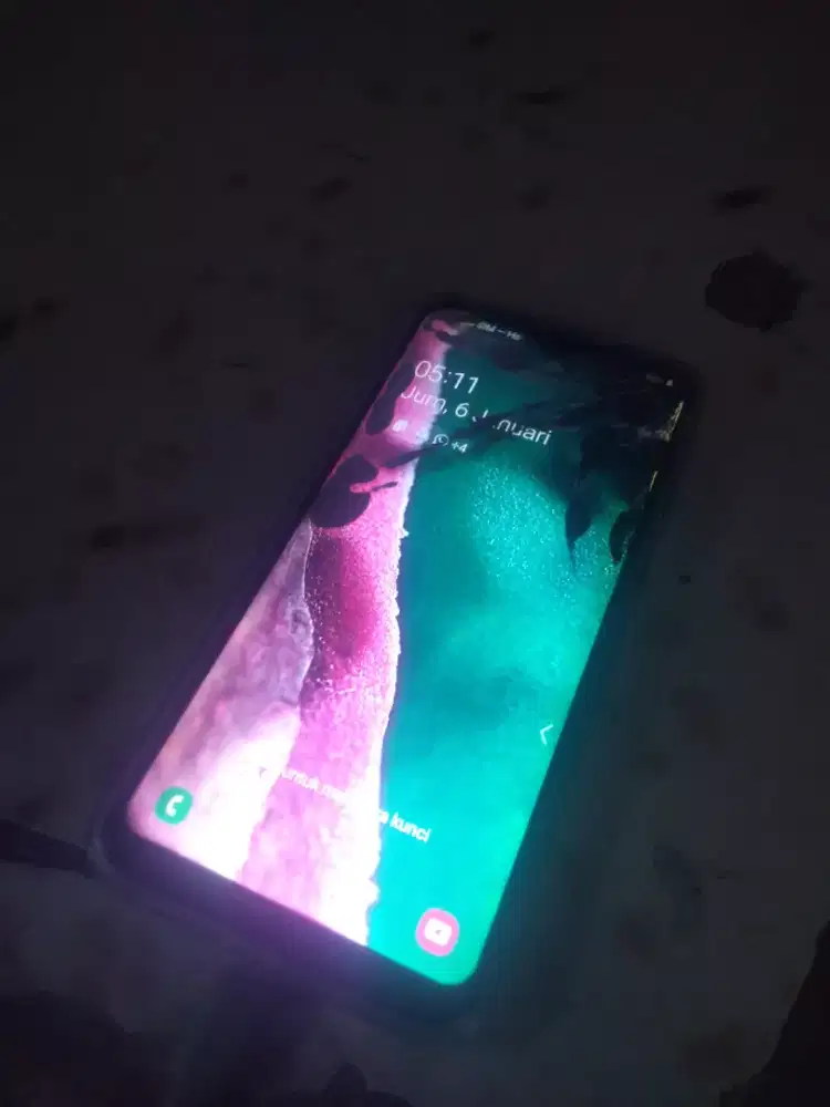 Jual cepat Samsung galaxy M10(2/16)