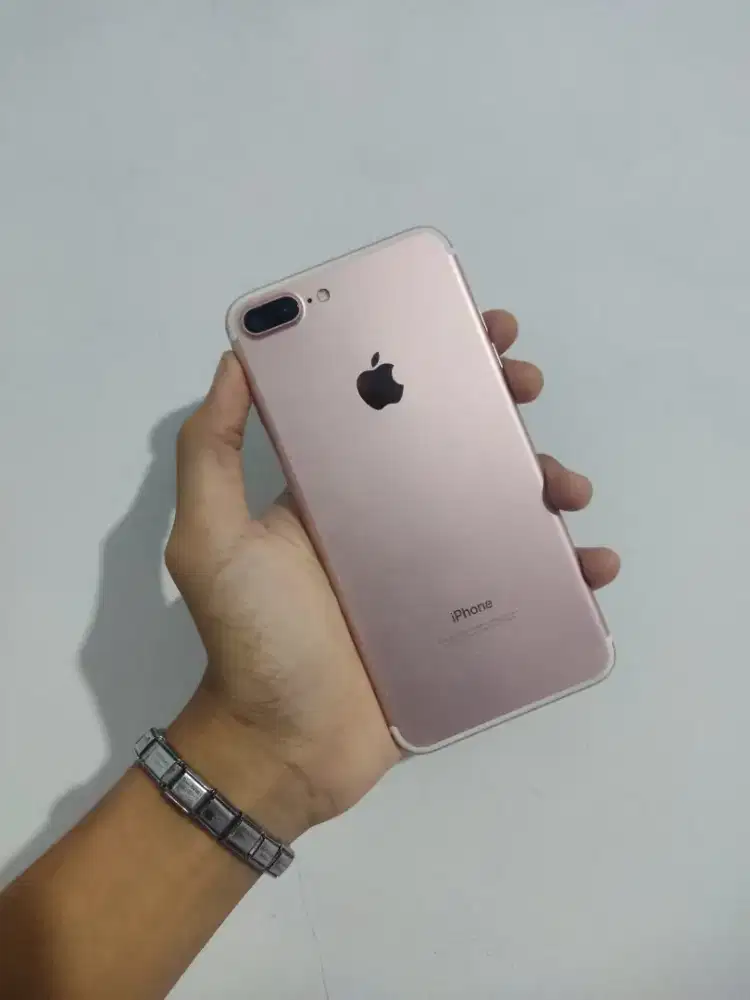 iPhone 7 plus 32gb