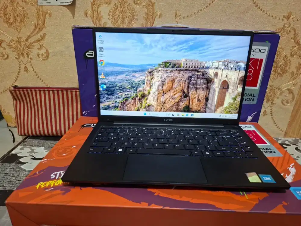 Laptop Zyrez Ultra