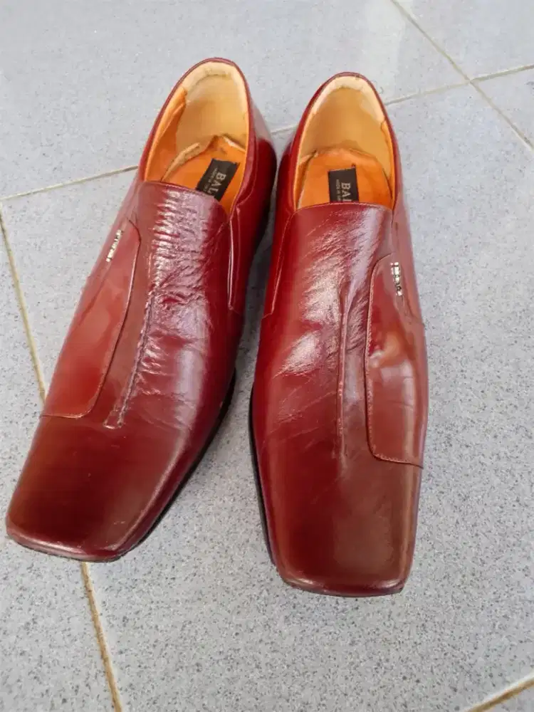 Sepatu bally blm pernah dipakai