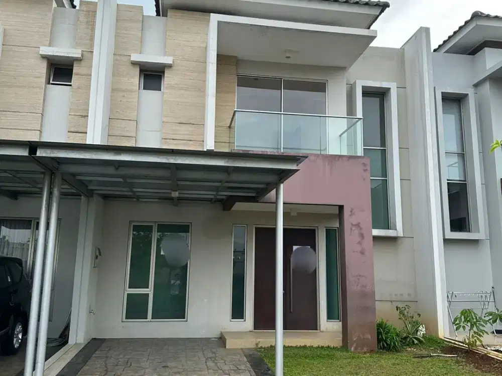 Jual rumah Golf Island PIK luas 8x15 2lt 3+1KT TERMURAH