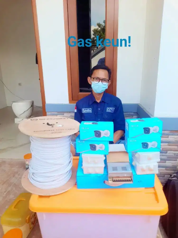 MELAYANI PASANG CCTV