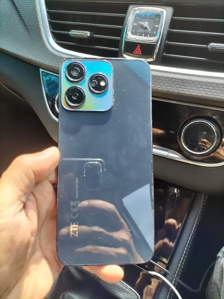 ZTE V50 DESIGN RAM 8+8/128 GB
