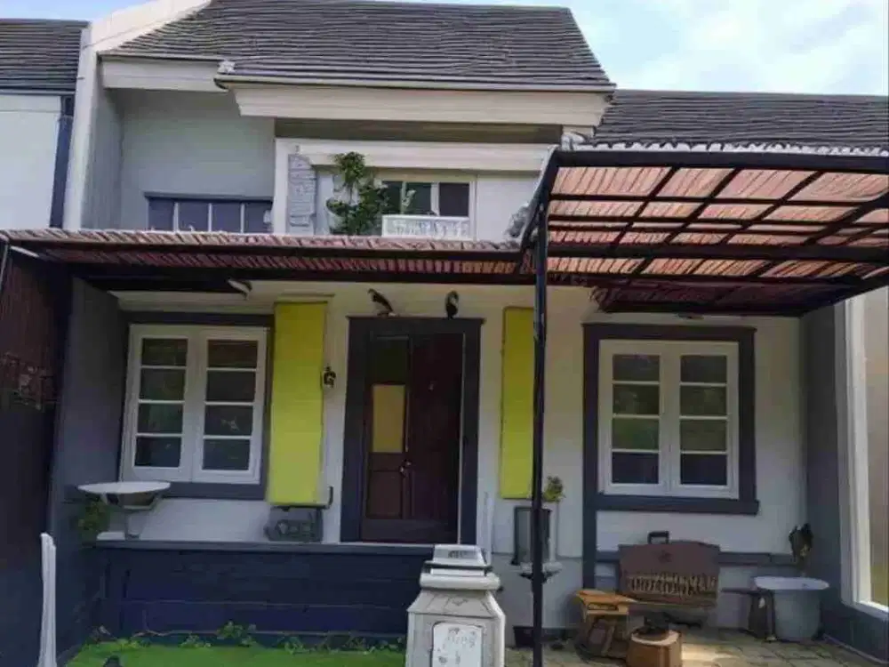 JUAL CEPAT De Latinos BSD City Rumah 2 Lantai Siap Huni 1,8 M Nego