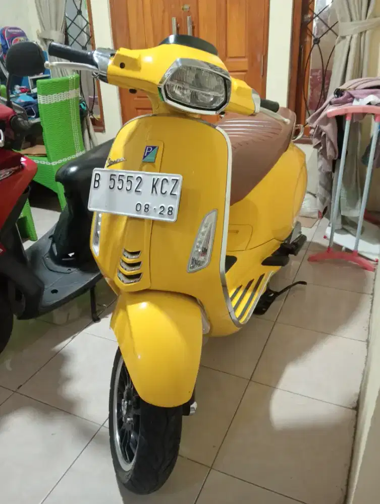 Vespa sprint 2023 B Bekasi kota PJK panjang