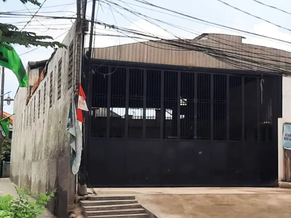 Gudang Jl. Raya Bekasi, Cakung Barat, Cakung, Jakarta Timur