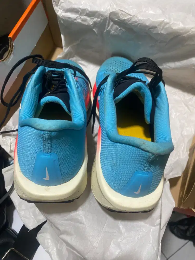 NIKE QUEST 6 BALTIC BLUE/white black