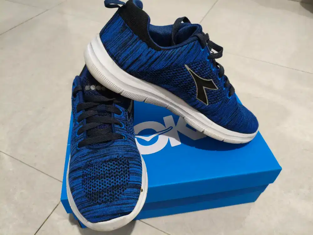 Prelove Diadora size 42/26.5