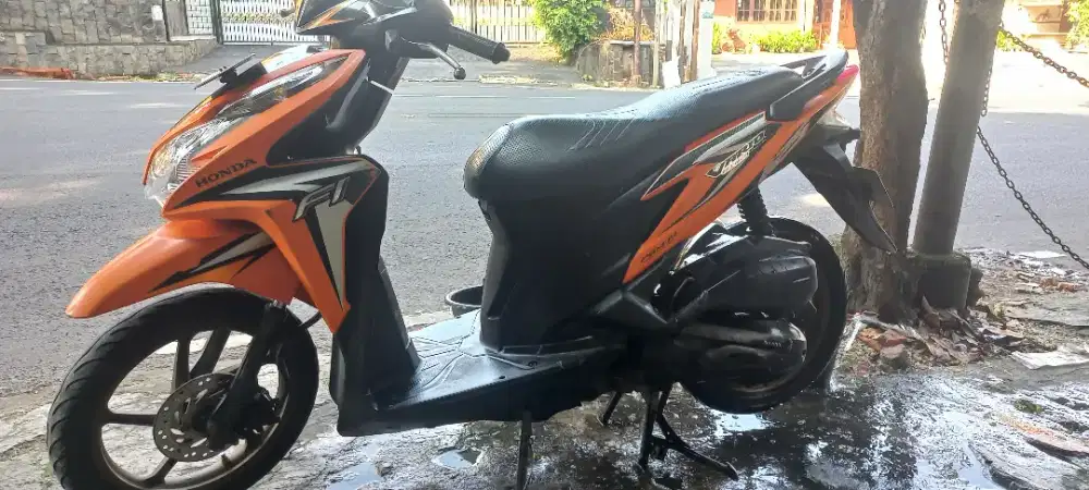 Dijual vario 125 tahun 2013