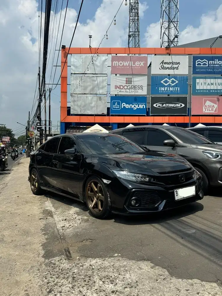 Honda Civic Hatchback 2019