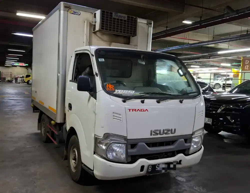 Isuzu Traga 2.5 Box Freezer Topre 2021