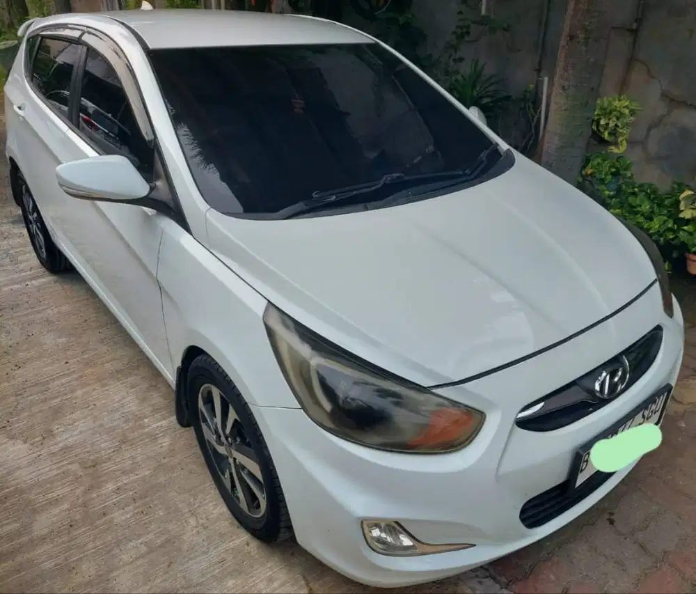 Hyundai Grand Avega 2012 GL Manual Putih