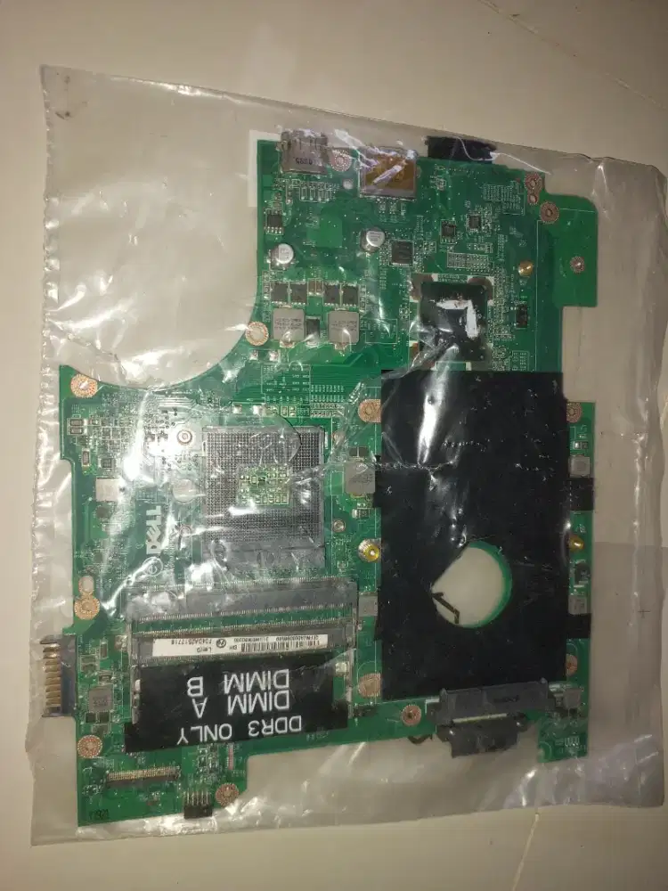 Motherboard Laptop Dell (Rusak)