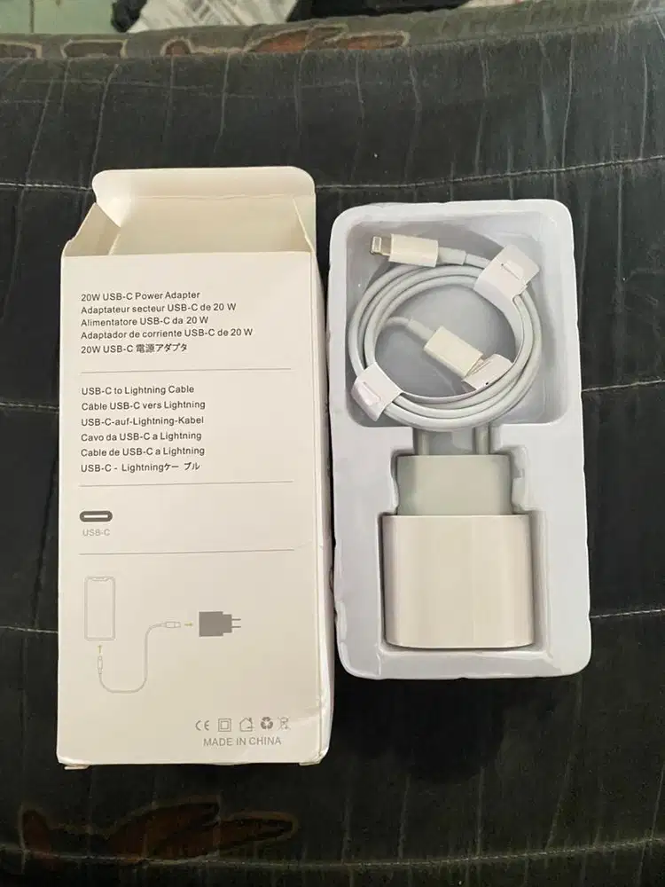 CHARGER IPHONE 11 / 12 / 13