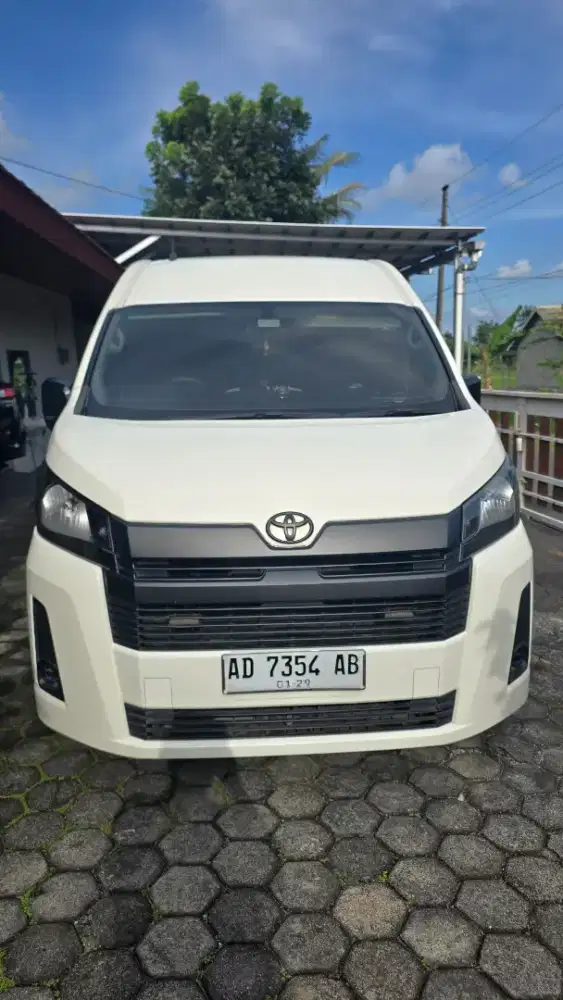 Jual Hiace Premio 2023 AD asli