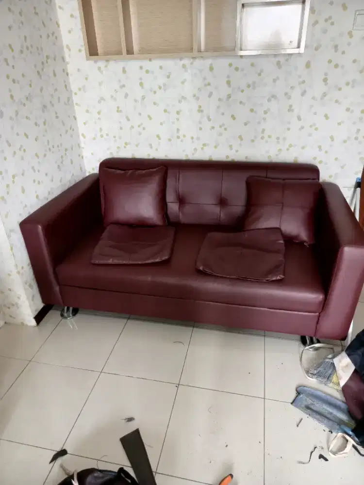 Panggilan servis kursi dan sofa