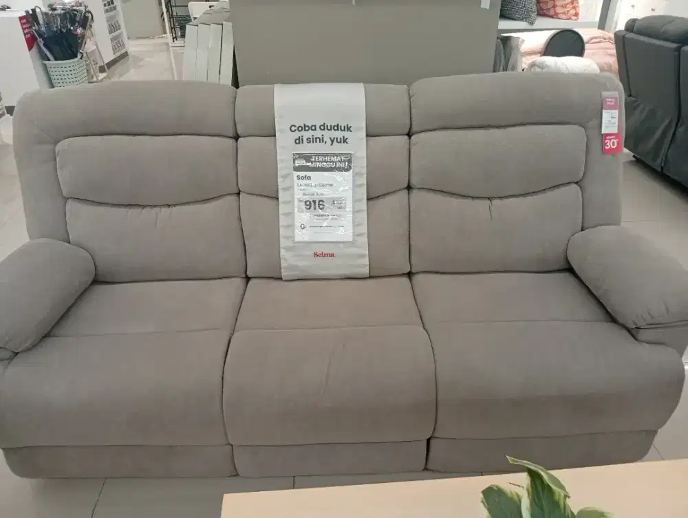 Selma sofa recliner Laurel 3s FREE 1S