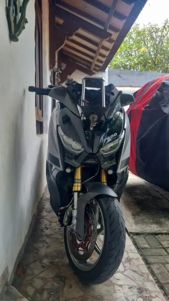 For sale xmax 2018 400 cc
