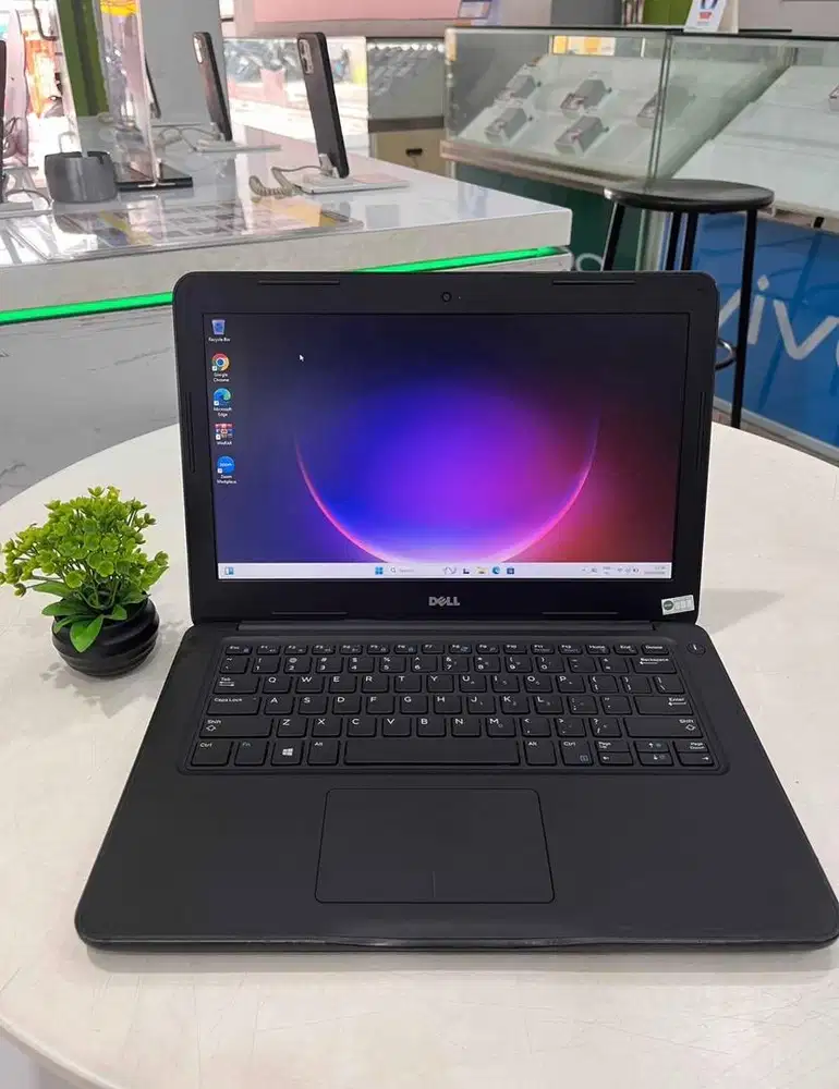 LAPTOP MURAH 3JUTAAN | DELL LATITUDE 3380  | BISA KREDIT | COD FREEONG