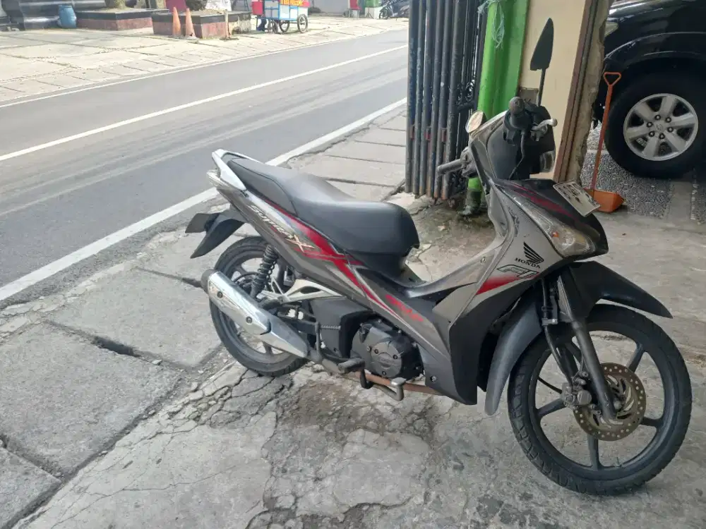 Motor Supra X Honda