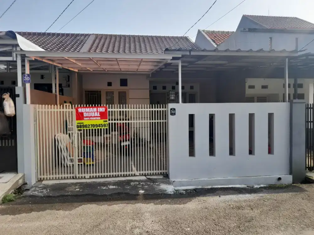 JUAL RUMAH ARCAMANIK LT 150M2 SIAP HUNI BEBAS BANJIR