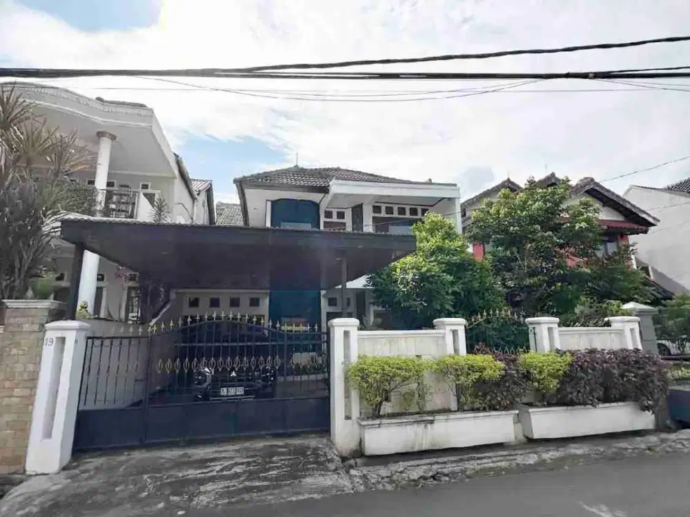 Rumah 2 Lantai Lingkungan Asri Di Bukit Permai Cibubur Jakarta Timur