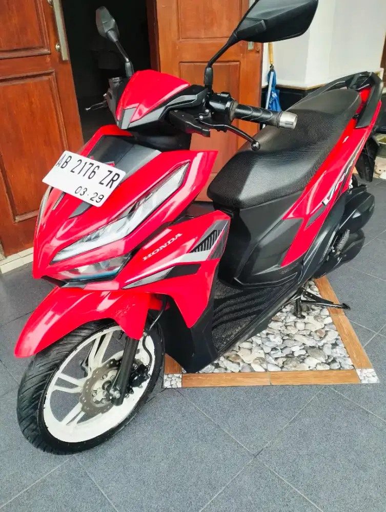 Vario cbs 125 taun 2024 ab sleman