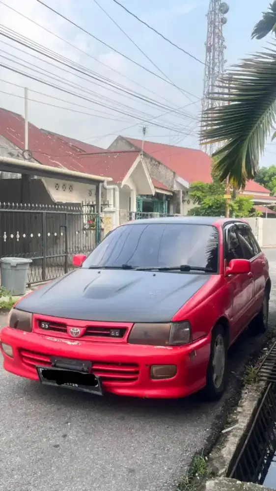 Toyota starlet kondisi terawat pemakaian wanita