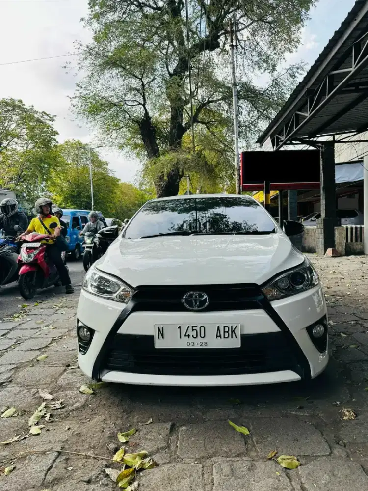 YARIS G 1.5 MANUAL 2014