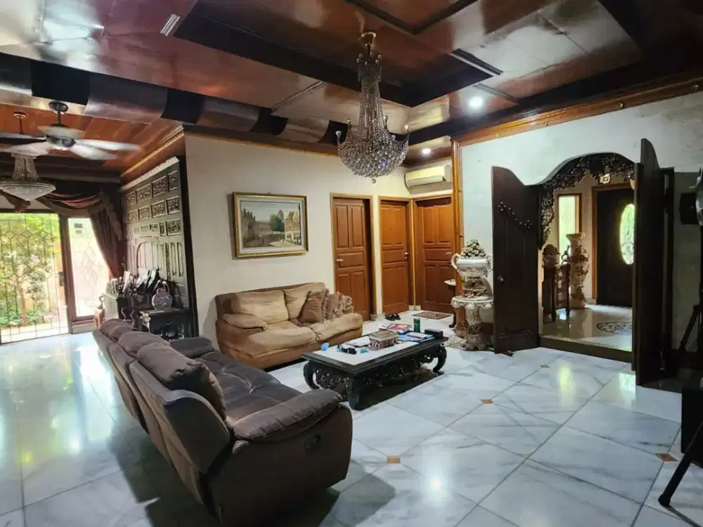 Rumah Pulogebang Permai luas 689mtr jalan Boulevard