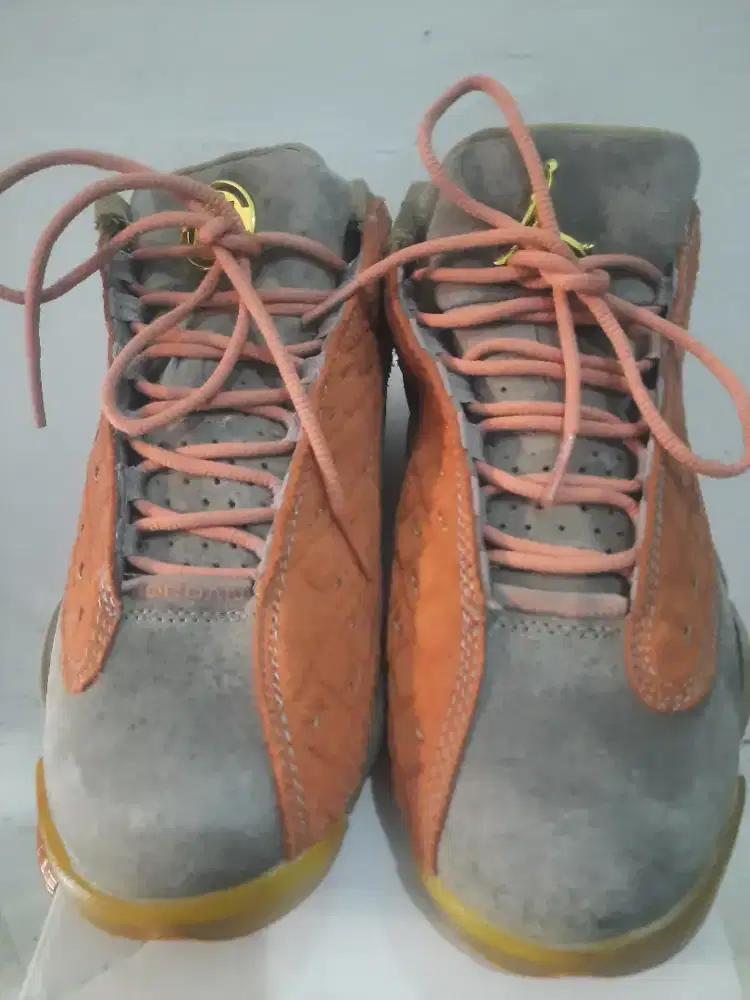 Sepatu basket jordan