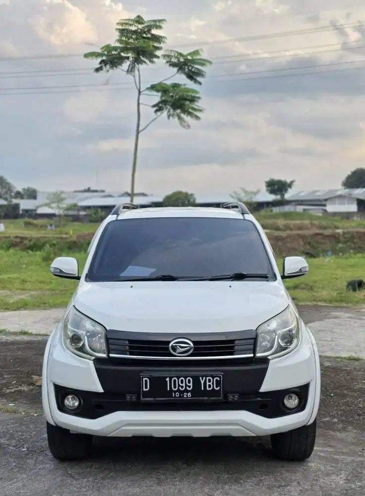 Terios R MT. 2015. Terima Atas nama. istimewa.