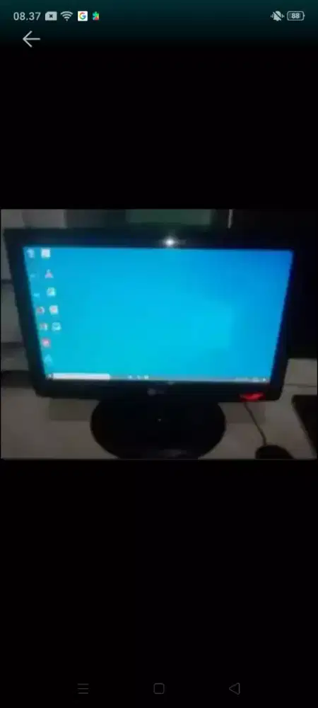 Monitor Komputer LG Flatron 15,5 Inch