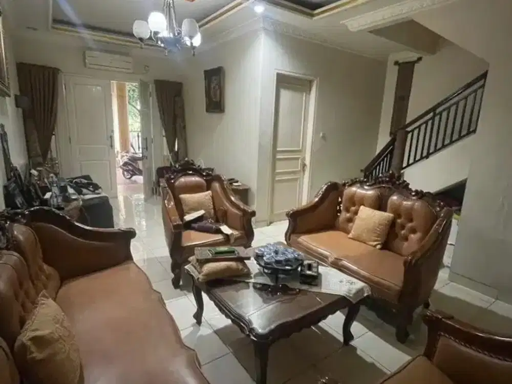 Rumah Royal Residence Pulogebang siap huni 160mtr