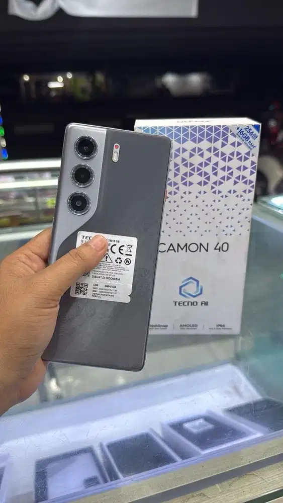 TECNO CAMON 40 RAM 16/256 FULLSET SUPER MULUS BERGARANSI BISA TUKAR TM