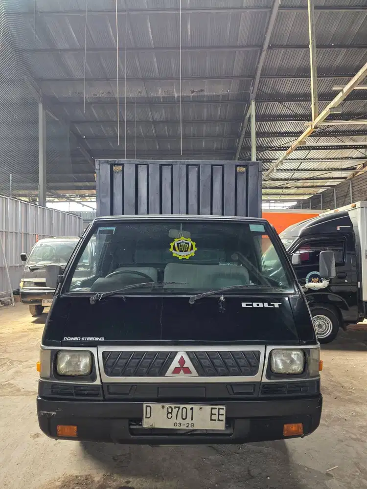 Mitsubishi L300 2.5 Box 2013 Hitam ASTINA MOBIL No Granmax Pick Up
