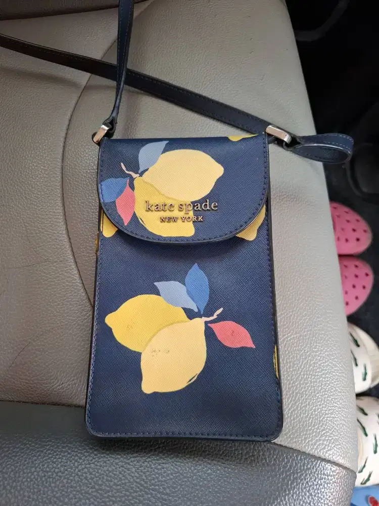 Tempat Hp slingbag