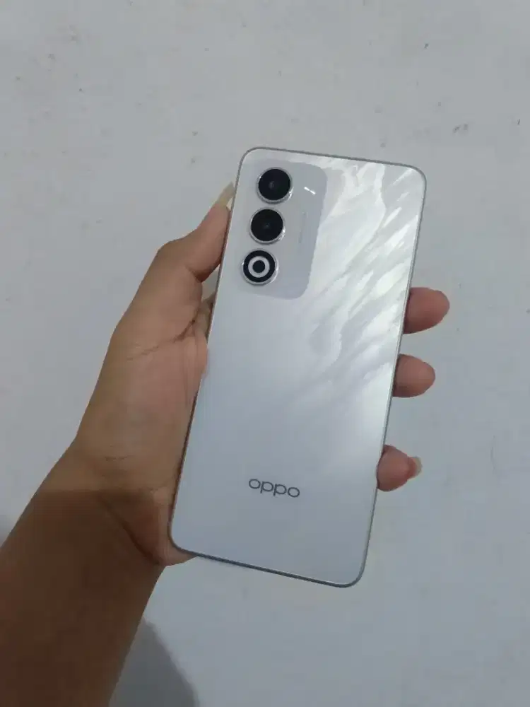 Oppo A5 (5G) 2025 tt & mahar