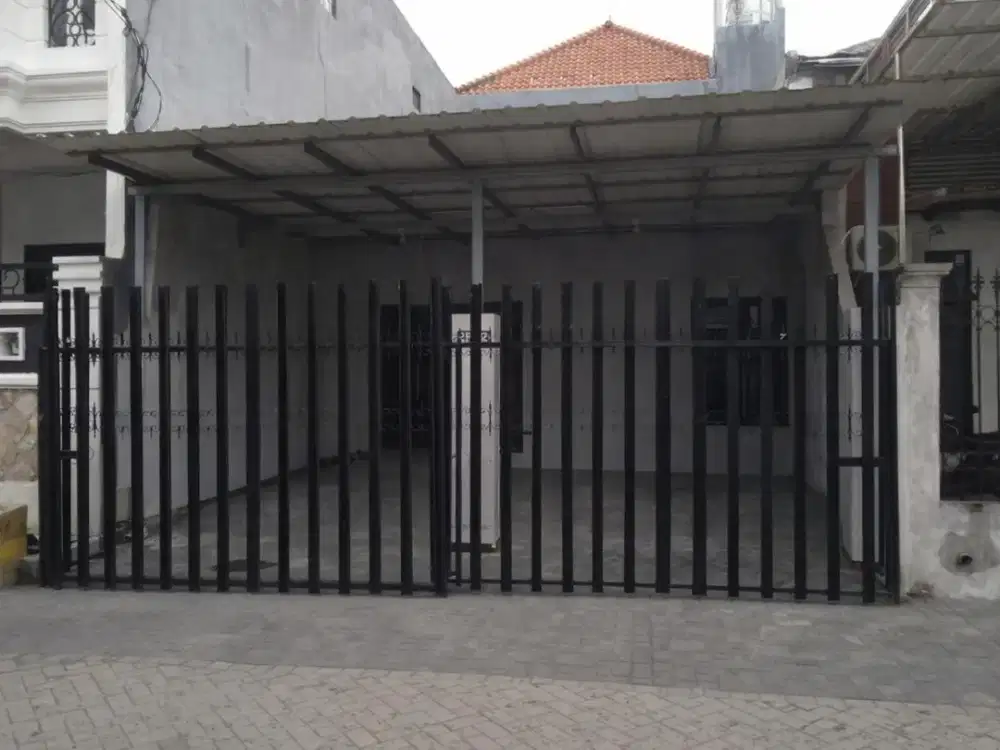 Rumah Darmo Indah Selatan