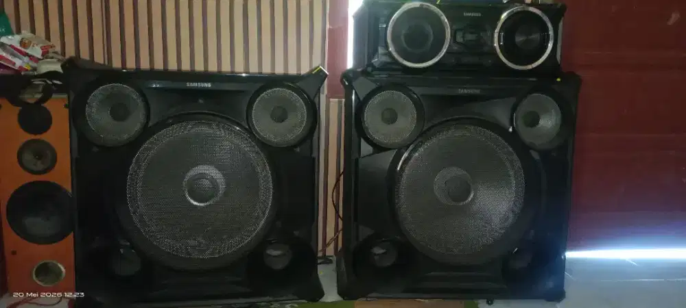 Samsung MX - HS8000 2300 watt