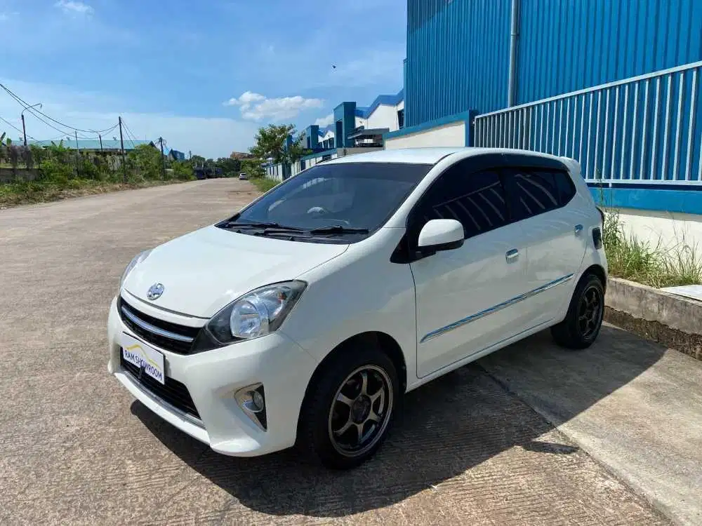 TOYOTA AGYA 1.0 G AT 2016