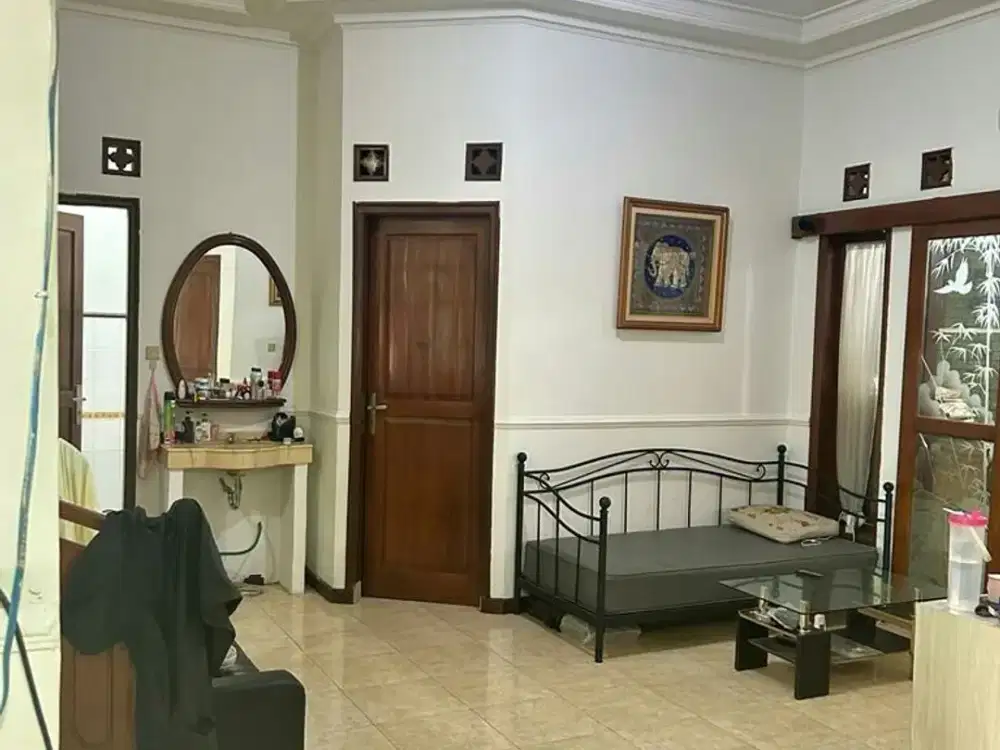 DIJUAL RUMAH SIAP HUNI DALAM KOMPLEK KIARA SARI BANDUNG