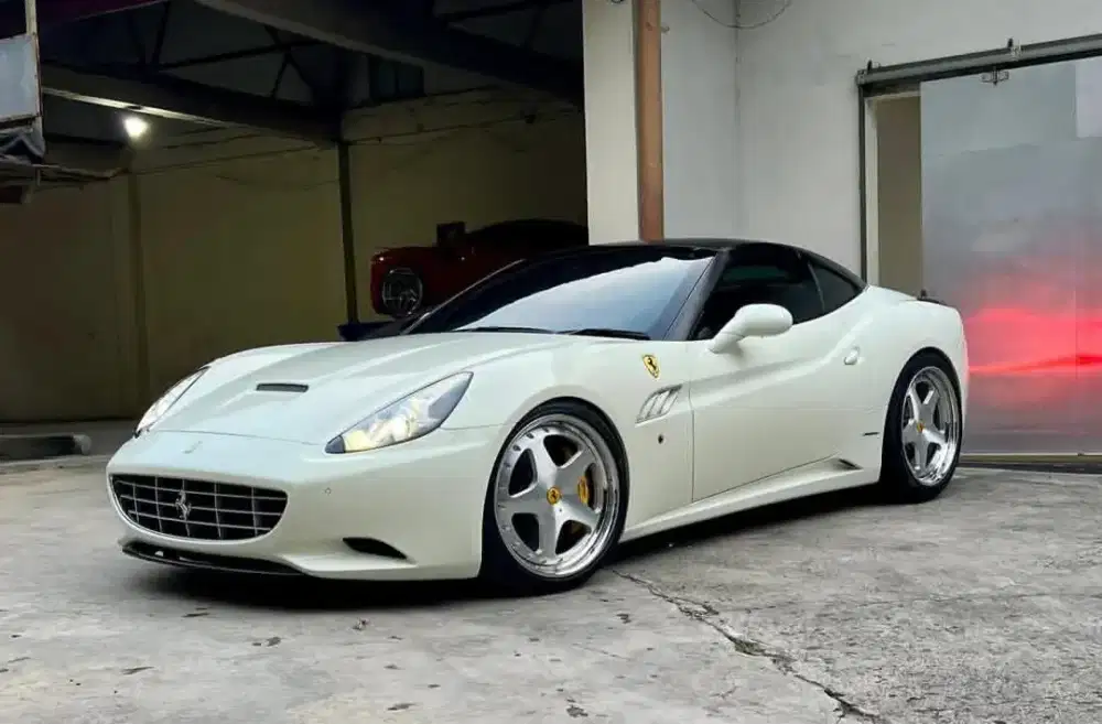 Ferrari California HS30 2013