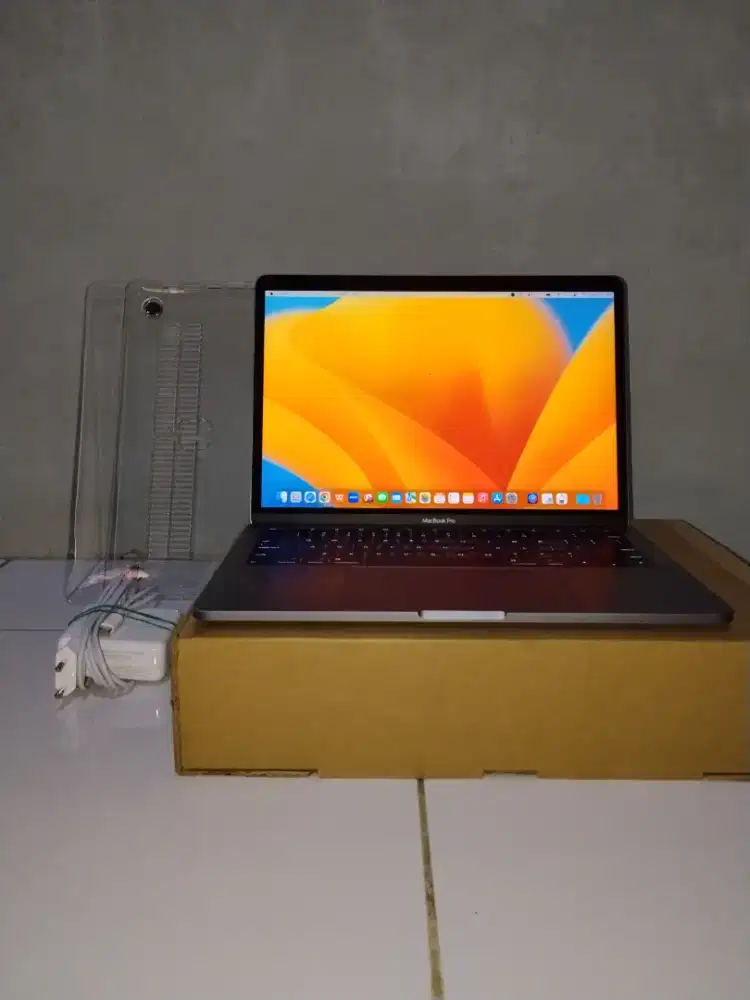 MacBook Pro 2017 8/512 13 Inch Space Grey