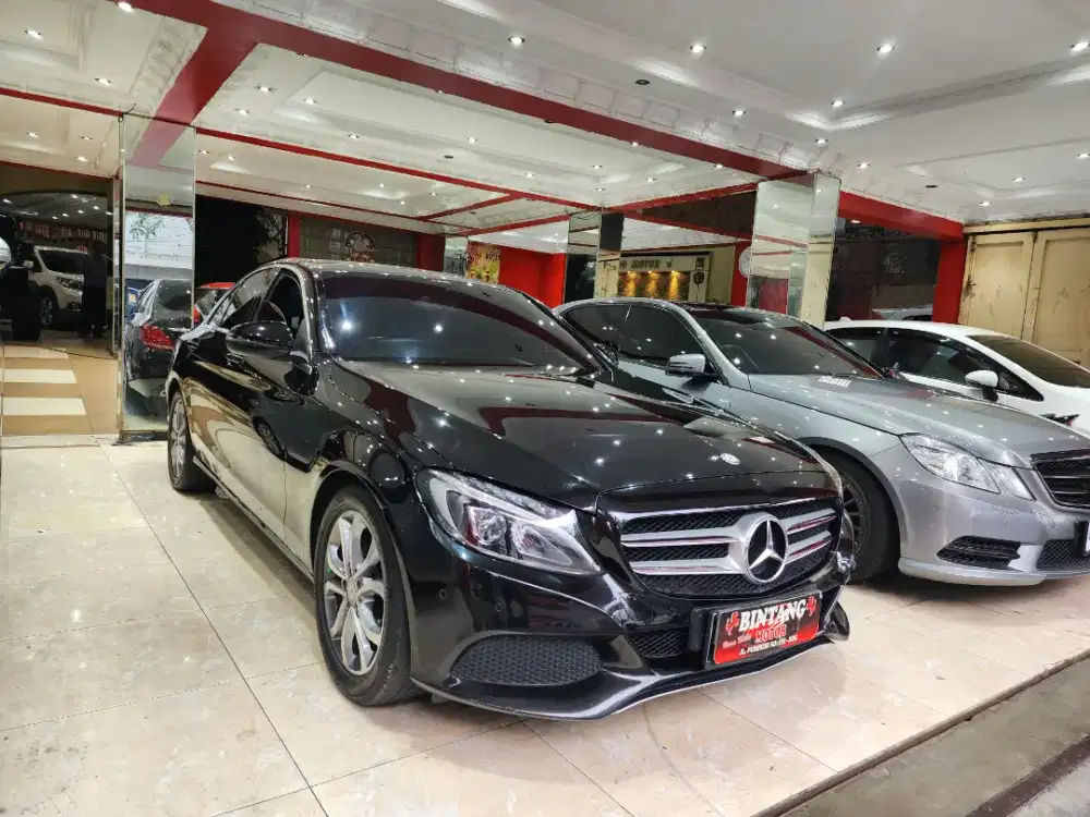 MERCY C200 AVG 2016 KM RENDAH BLACK / MODEL THN 2017 [BINTANG MOTOR]