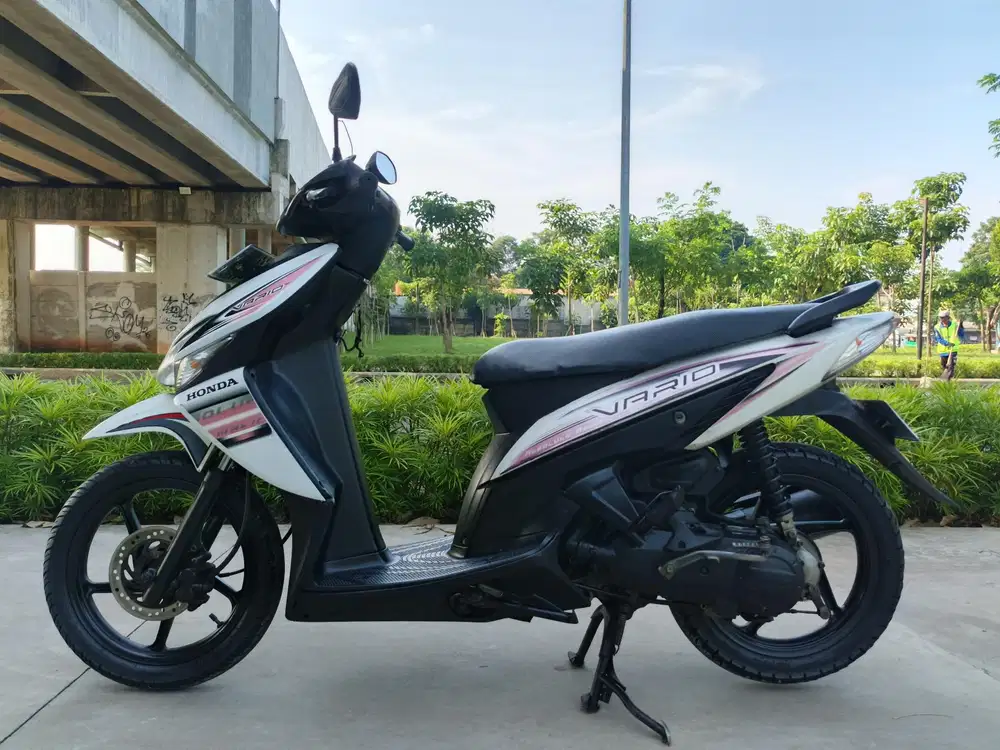 Honda Vario 2010 stater tokcer halus mulus terawat