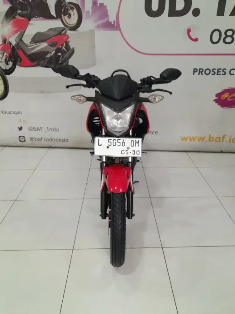READY HONDA CB 150 R OLD 2015