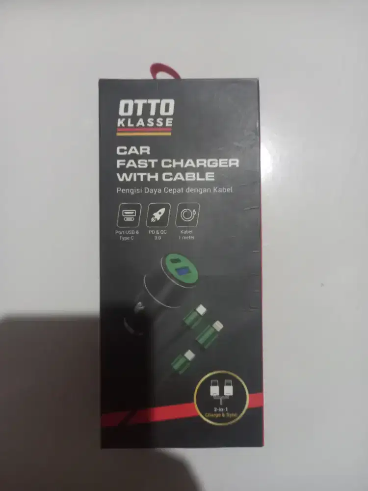 Charger mobil, fast charger, bagus, merk otto klasse.
